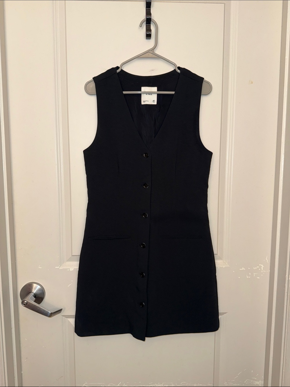 Abercrombie & Fitch Black Sleeveless Buttoned Mini Dress